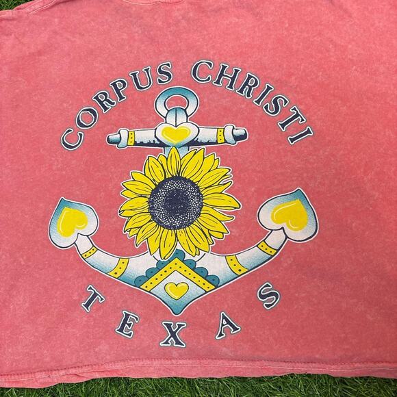 Women's Retro Coral ‘Corpus Christi, Texas’ Graphic Crop Top - Picture 3 of 5